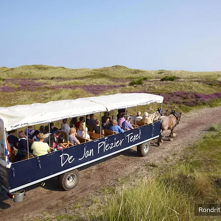 Aldeamento Turístico Bungalowpark 't Hoogelandt *