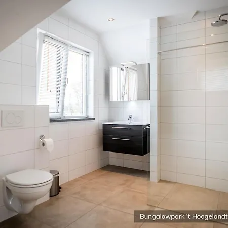 Bungalowpark 't Hoogelandt Vakantiepark *